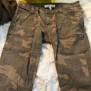 Joie camo cargo style jeans
